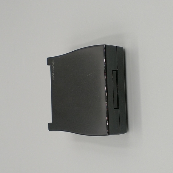 Mary Kay Refillable Compact with Mirror - Picture 4 of 6